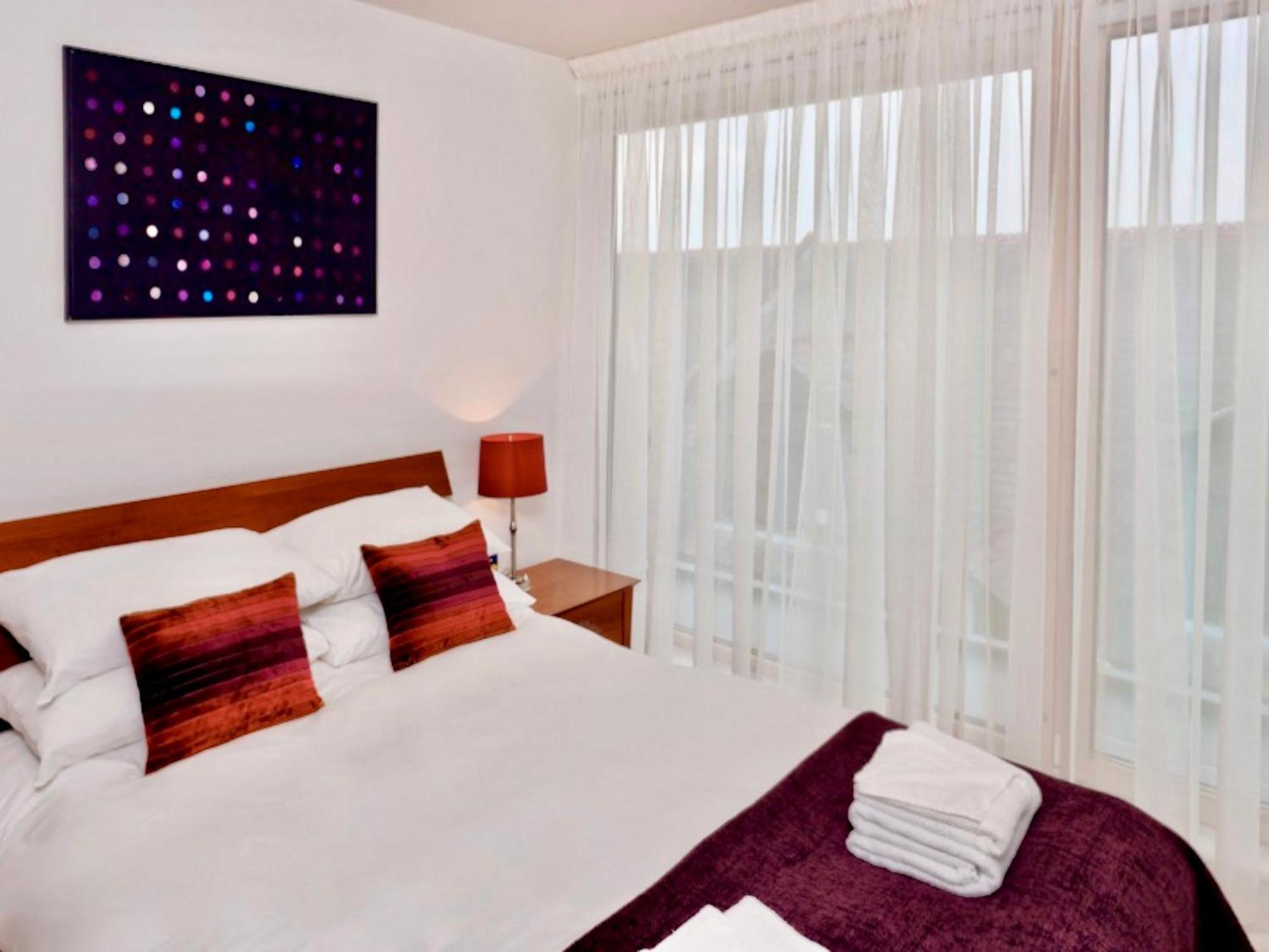 Your Space Apartments - Cambridge Place Екстериор снимка
